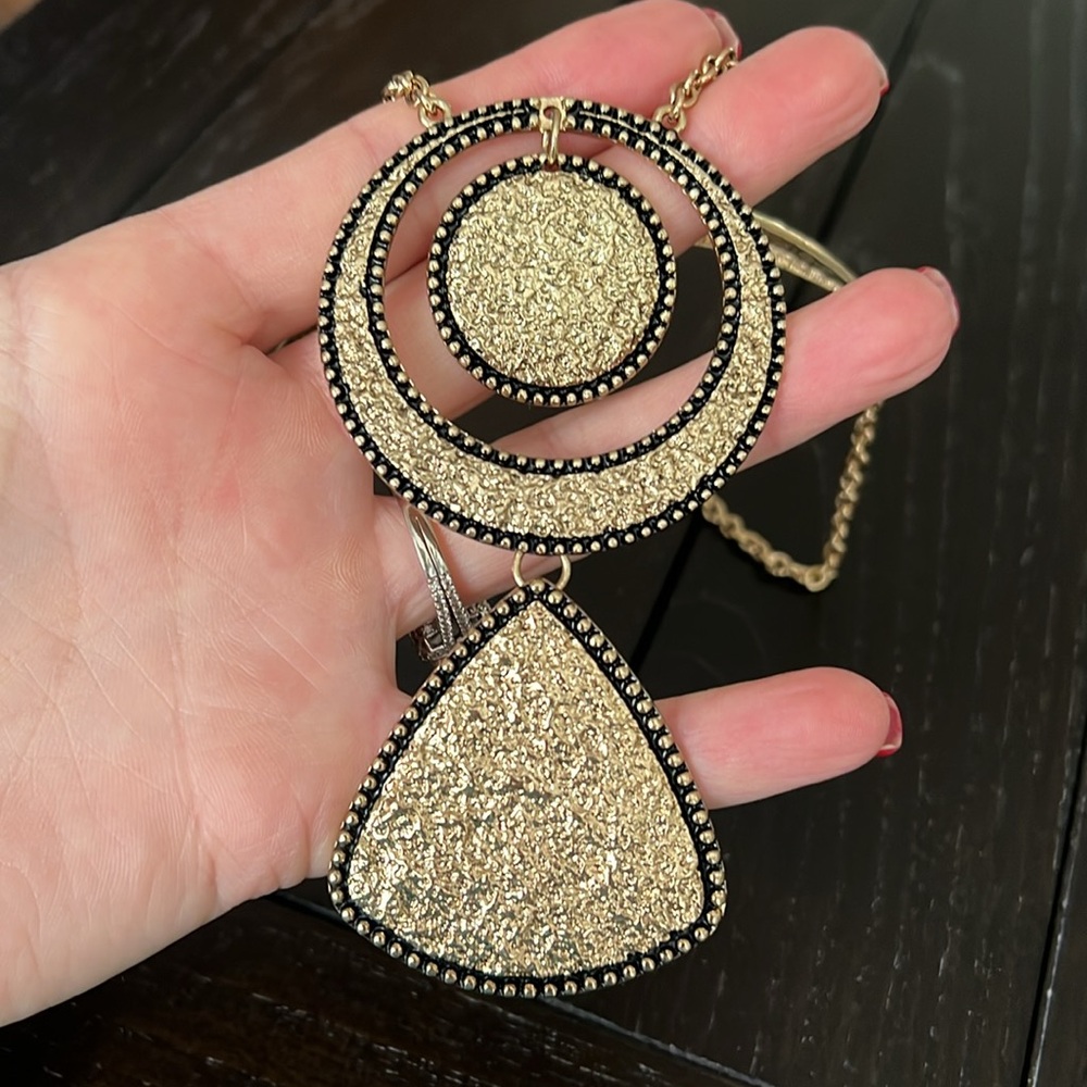Statement Necklace - Picture 6 of 6